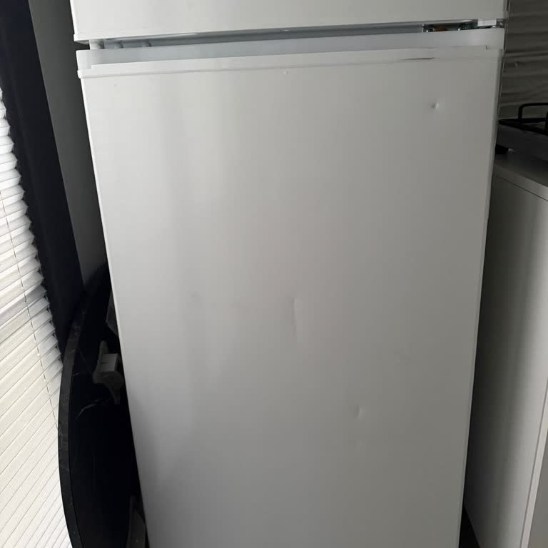 Kumtel Buzdolabı Hasarlı Kapak Değişim Talebi