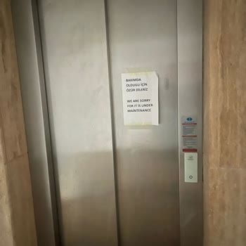 Tatilcikus'un Yanıltıcı Bilgilendirmesi Ve Kıbrıs Otelinde Çalışmayan Temel Hizmetler