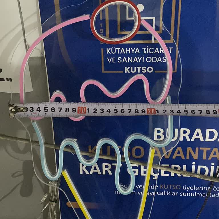 Neonbir Yanlış Ölçülerde Ve Eksik Tabela İçin Kişiye Özel Üretim Bahanesiyle Reddedilen İade Talebi