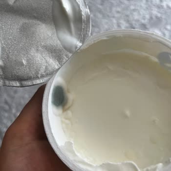 Furpa Market'te Sek Quark Yoğurtta Küf Ve İade Talebi