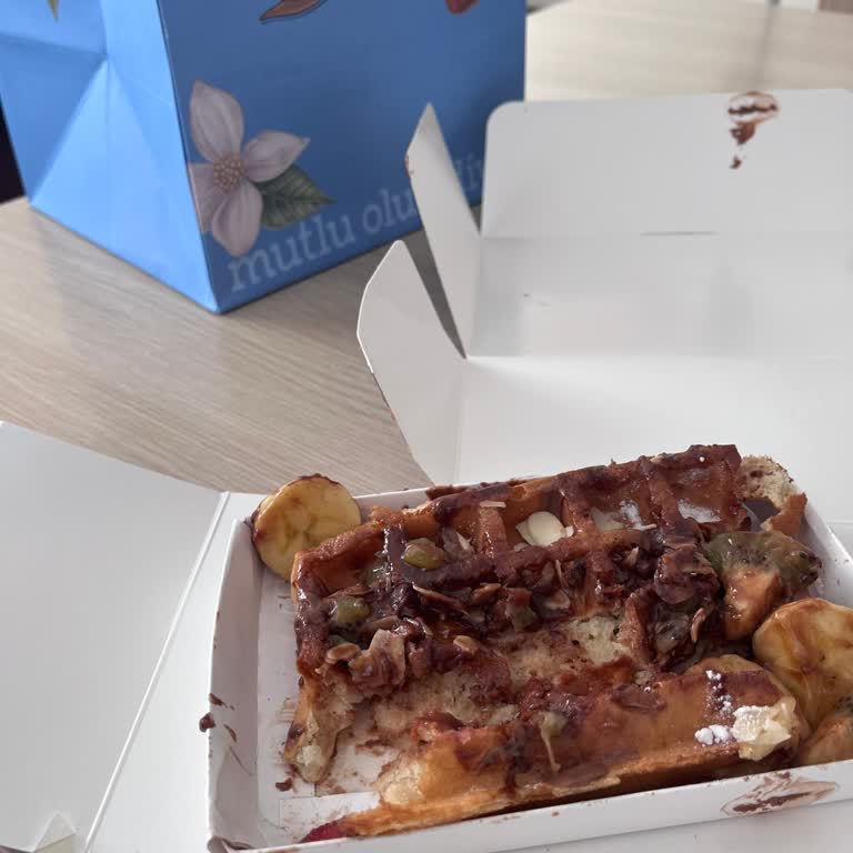 Kalitesiz Waffle’lar Ve 940 TL Ücret İadesi Talebi