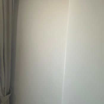 Satın Aldığım Boya Renk Uyumsuzluğu Nedeniyle Evim Pembe Tonlarda