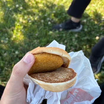 Burger King Tavuk Menüsünde Sos Ve Malzeme Eksikliği