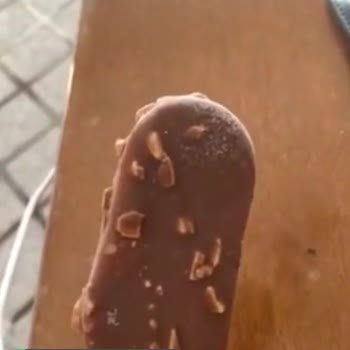 Magnum Dondurma Aldım Bu Halde Hepsi Buzlu