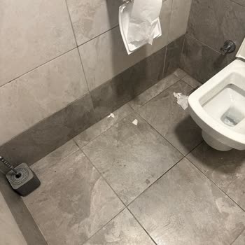 Yazıbaşı Şubesinde Hijyen Ve Personel Sorunları Müşteri Deneyimini Olumsuz Etkiliyor