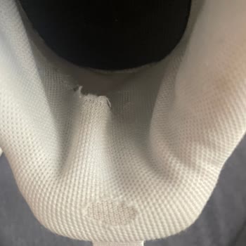 Puma Ayakkabısının Bir Ayda Yırtılması Ve Mağaza İhmaline Karşı İade Talebi