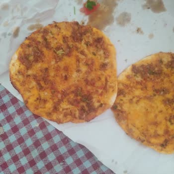 Lahmacunda Et Yok, Kebap Paketi Dağılmış Ve Ücretine Değer Değil