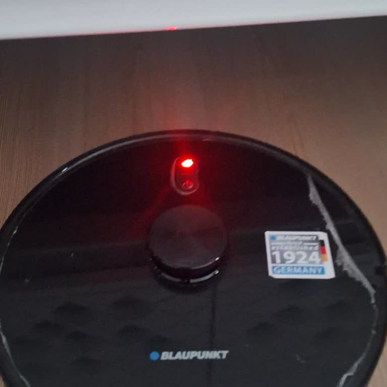 Süpürge Sadece Dönüyor Ve Temizleme Yapmıyor, Değişim Talebi