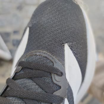 Adidas Ayakkabıda Hızlı Aşınma Ve Koku Garanti Kapsamında İade Bekliyorum