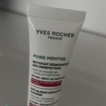 Yves Rocher Yüz Kremini Kullandım Yüzümde Kızarıklık Oluştu
