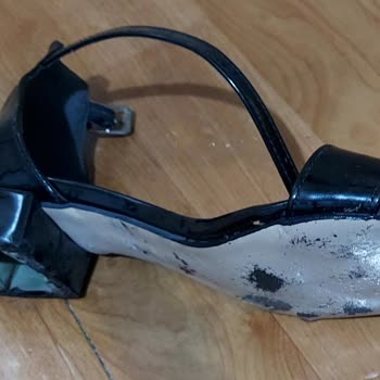 Ayakkabının Topuk Altı Düşmesi Nedeniyle Ücretsiz İade Ve Değişim Talebi