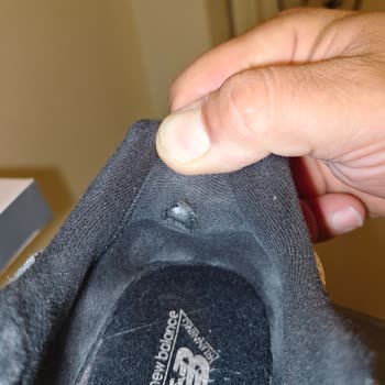 New Balance 9060 Ayakkabılarda Kalite Sorunu Ve Müşteri Hizmetleri İhmali