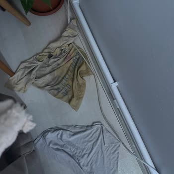 Kurulum Hatası Nedeniyle Su Sızması Ve Tavan Hasarı