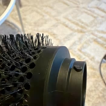 Dyson Airwrap Fön Başlığı Aşırı Isınıyor Ve Kendi Kendine Düşüyor, Garanti Kapsamında Değişim Talebi