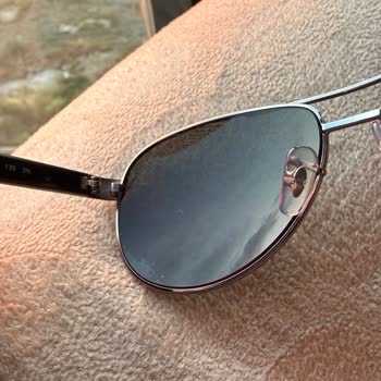 Rayban Gözlüğünün Camlarındaki Soyulma Ve Garanti Reddi