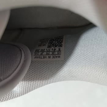 Garanti Süresinde Deichmann'dan Aldığım Adidas Ayakkabının Açılma Sorunu Reddedildi