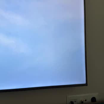 TCL Televizyonunda Ekran Çizgileri Ve Koyu Bant Sorunu, İade Talebi