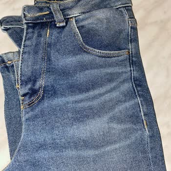 LTB Outlet Mağazasında Yanıltıcı Beden Bilgisi Ve Saygısız Müşteri Tavırları