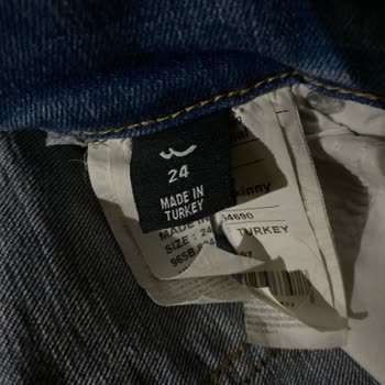 LTB Outlet Mağazasında Yanıltıcı Beden Bilgisi Ve Saygısız Müşteri Tavırları