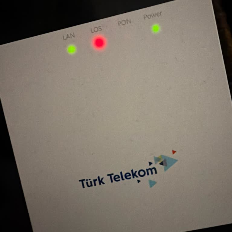 Şişli Meşrutiyet Mahallesinde Uzun Süreli Fiber İnternet Kesintisi İşimizi Durduruyor