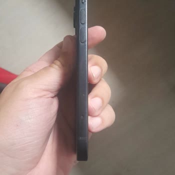 İPhone 15 Kasasında Boya Soyulması Ve Çizilme Sorunu