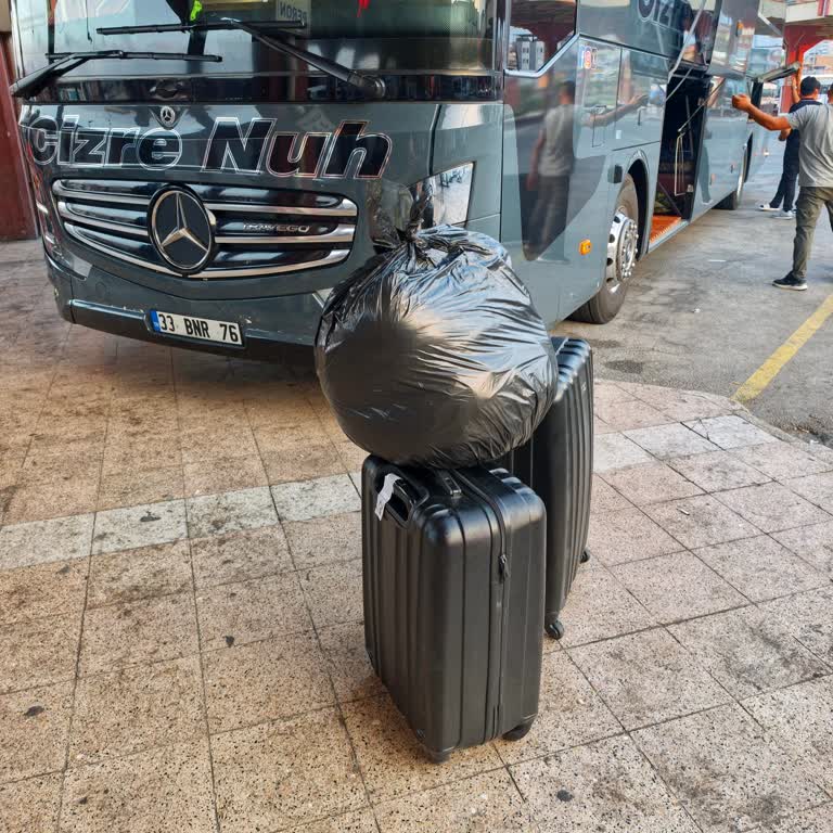 Otobüs Şoförü Öğrenciden 500 TL Fazla Bagaj Ücreti Aldı