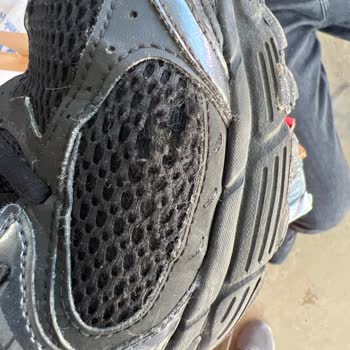 Nike Ayakkabıda File Yırtılması Ve İade Talebi