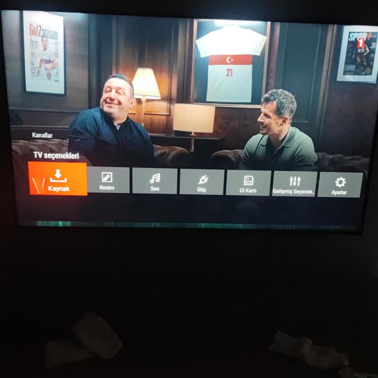 Vestel 58UA9630 Model Televizyonda Yaygın Ekran Arızası Ve Ücretsiz Değişim Talebi