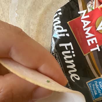 Namet Füme Hindi Ürünün İçindeki Plastik Parça Ve Kalite Kontrol Sorunu