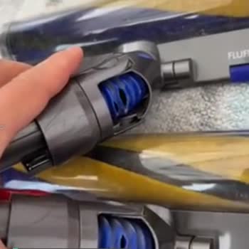 Dyson Kronik Başlık Yırtılması Ve Gövde Soyulması Mağduriyeti