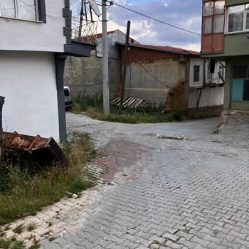Türk Telekom Direkteki Kablo Kopukluğu Nedeniyle 10 Gün Süren İnternet Kesintisi