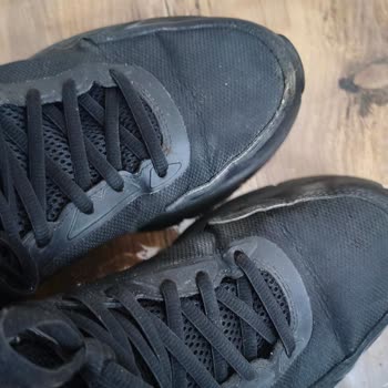 Açılan Skechers Botta Yanlış Şikayet Değerlendirmesi Ve Ücretsiz Değişim Talebi
