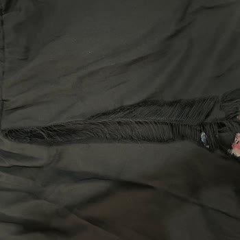 Tek Kullanımda Dikişleri Sökülen Pantolon İçin Nakit İade Talebi
