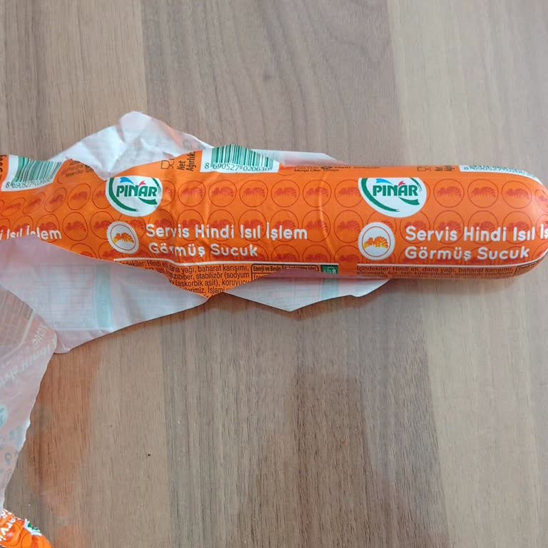 Pınar Sucuğu Nedeniyle Ailede Şiddetli Mide Bulantısı ve Hastane Tedavisi Talebi