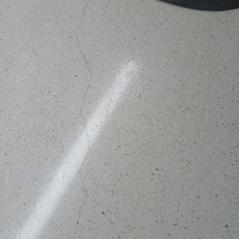 15 Yıllık Garantili Belenco Tezgahı Kısa Sürede Çatladı Ve Satıcıya Ulaşılamıyor