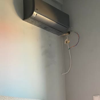 Beko Yetkili Servisin İşçilik Hatası: Duvar Hasarı Ve Nem Sorunu
