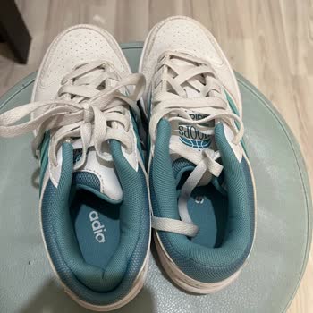 Dikiş Hatası Olan Adidas Ayakkabı İçin İade Reddedildi