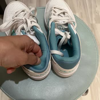 Dikiş Hatası Olan Adidas Ayakkabı İçin İade Reddedildi