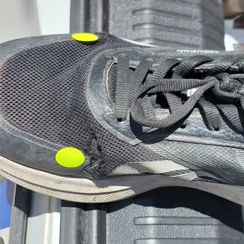 Reebok Ayakkabısı Kısa Sürede Yırtıldı, İade Talebim Reddedildi