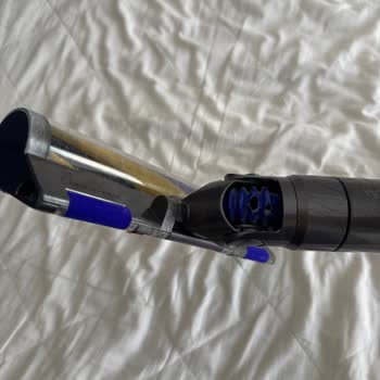 Dyson V15 Işıklı Başlık Borusunun Delinmesi Ve Ücretsiz Değişim İsteği