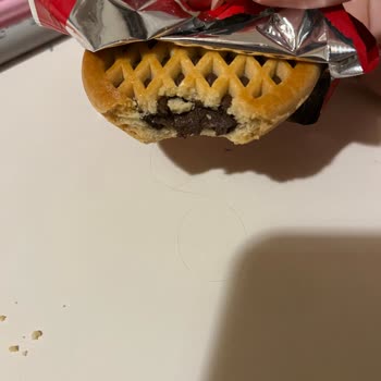 Eti Tutku Tart Ürününde Uzun Kıl Ve Hijyen Sorunu, Geri Dönüşsüz Müşteri Hizmetleri