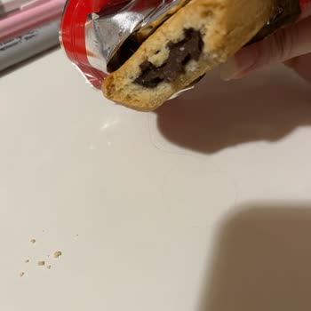 Eti Tutku Tart Ürününde Uzun Kıl Ve Hijyen Sorunu, Geri Dönüşsüz Müşteri Hizmetleri