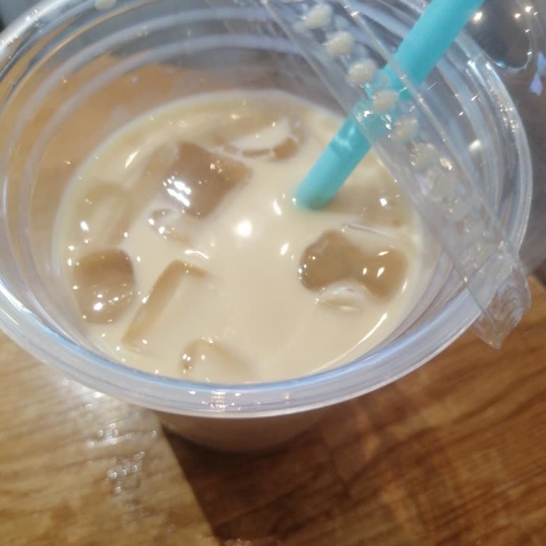 Kasiyerin Küçümseyici Tavrı Ve Hatalı Ice Latte