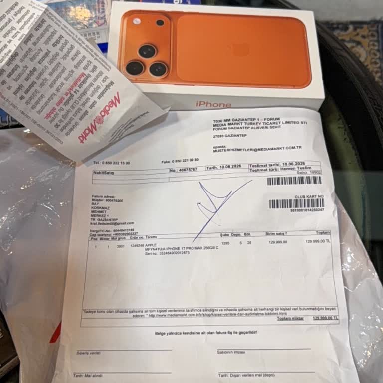 Media Markt’ta Ayıplı Telefon Kasa Renk Değişimi Ve Yetersiz Müşteri Desteği