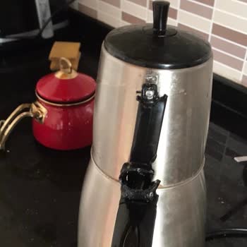 Sinbo Çay Makinesinin Kulpunun Erimesi Ve Trendyol Satıcısından Yanıt Gelmemesi