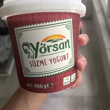 Yörsan Süzme Yoğurtta Görülen Siyah Noktalar Hijyen Endişesi Yarattı