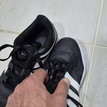 Ayıplı Adidas Ayakkabısının İade Ve Değişim Talebi Reddedildi