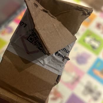 Hepsijet'ten Açılmış Kargolar Güven Sorunu
