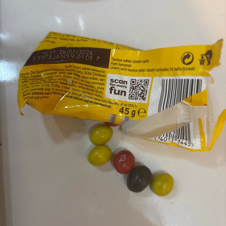 Rossmann'dan Son Tüketim Tarihi Yaklaşan M&M Çikolatalarında Bayat Ve Rengi Değişen Ürün Şikayeti