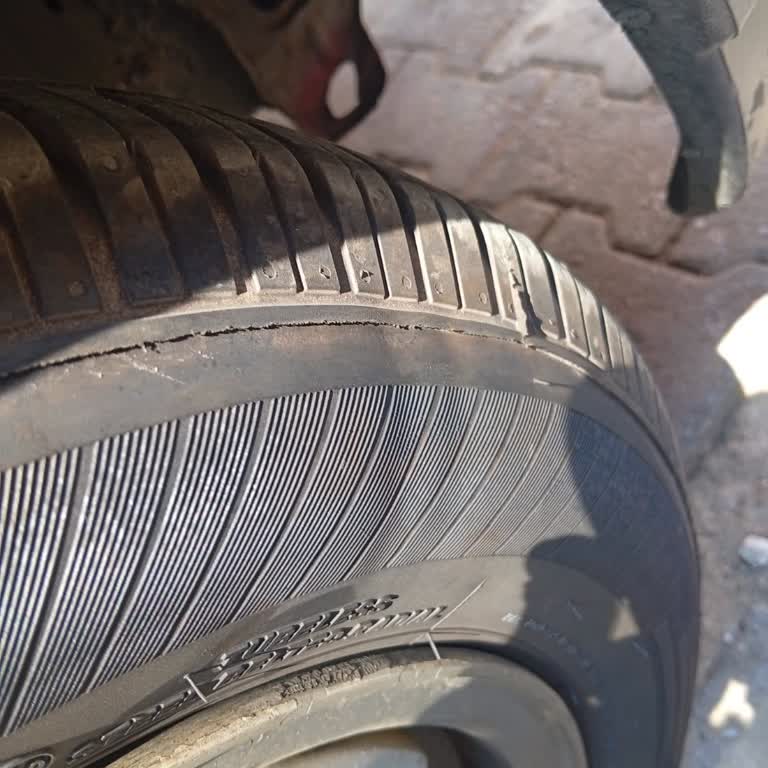 Güllas Lastik Az Kullanımda Çökme Yaşayan Petlas Lastiklerine Garanti Reddi